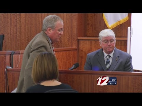 Texts Between Hernandez, Lloyd Read Aloud in Court