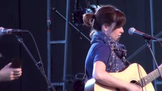 Folk Alley Sessions:  Good Lovelies - &quot;Made For Rain&quot;