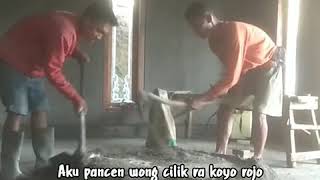 Download lagu AKU PANCEN WONG CILIK RA KOYO ROJOO mp3