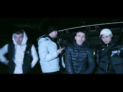 W Centrum Uwagi - Kondzior & Clapo (Official Video)