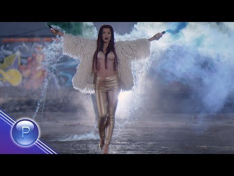 KRISIA D - STARITE IGRACHKI / Крисия D - Старите играчки, 2017