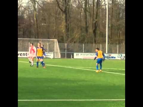 De 1-1 van Foreholte A1 tegen FC Lisse A1