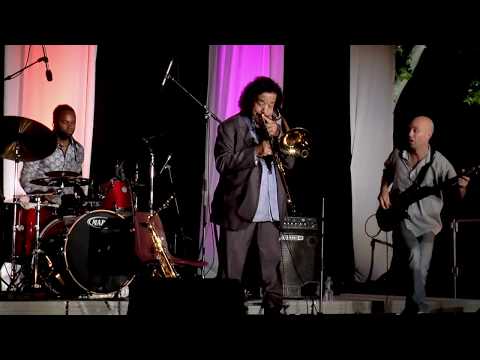 Raul de Souza Quartet - 01 Piano na Mangueira Jobim Buarque