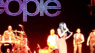m people & heather small - search for the hero -glive - 14th oct 2013  214851