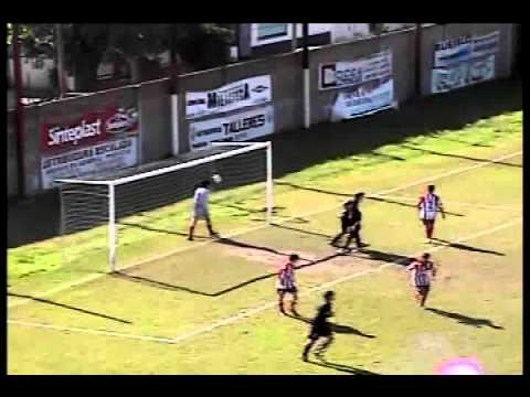 SABADOGOL 2011. JUVENILES B. 8va. DIVISION. TALLERES - BARRACAS CTRAL. 4-6-2011.