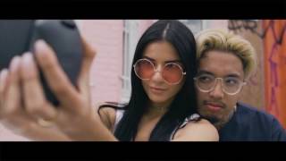 window of a honda   pryde