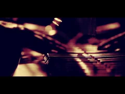 Hugh Laurie - Tipitina