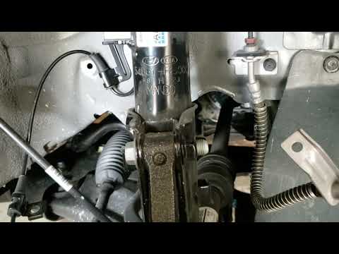 Hyundai elantra front struts replacement