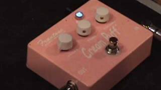 Video thumbnail for Frantone Cream Puff Fuzz guitar effects pedal demo with Les Paul and Blues Junior amp by gearmanndude