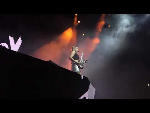 Yarden Saxophone opening for The Chainsmokers