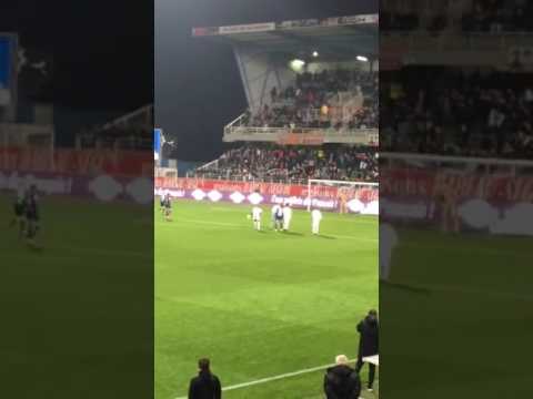 But de Adama Niane TROYES