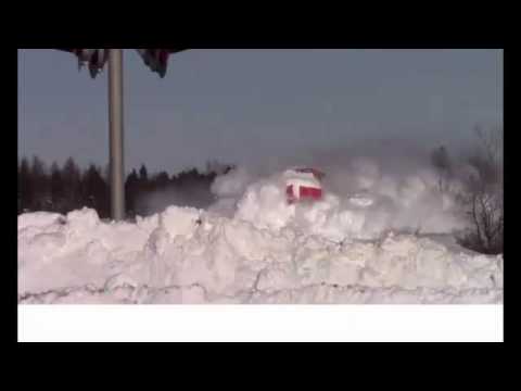EPIC CATCH!!! Dashing Thru the Snow - CN Train 406 West at Salisbury, NB (Feb 3, 2015)