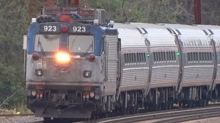 preview picture of video 'Amtrak & MARC Trains In Hanover, Md'