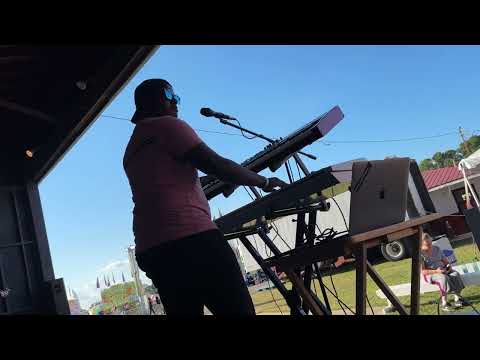 Promotional video thumbnail 5 for Life N Music Band