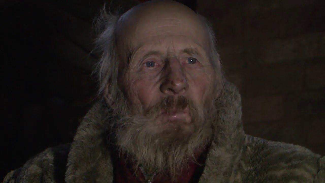 Dokumentāla filma "Tēvi Tur"