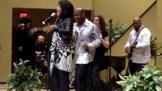 BeBe & CeCe Winans - "Never Thought" Live at Celebration of Black Music