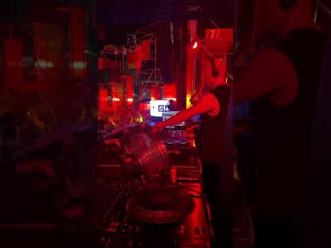 Marco Carola play “RHOOWAX - BEGFRIEND” @ Brunch, Barcelona 2023