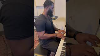 &quot;Experience the magic of Grammy winner Elle Varner in this intimate acoustic studio performance.&quot;