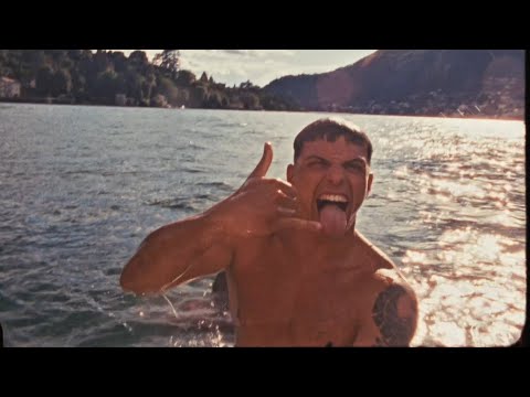 LILCR - Via da qua feat. Rhove (Official Video)