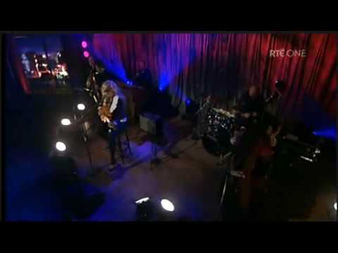 Melody Gardot - Who will comfort me (Live)