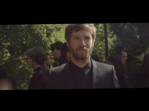 Bertrand Belin - Un Déluge (Clip Officiel)