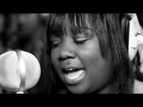 Behind Barz (Live Sessions) L dot T ft Benny Bizzie | Link Up TV