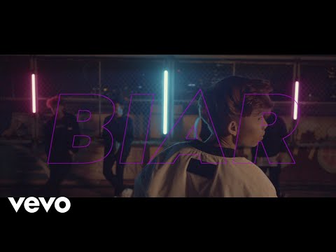 Qiff - BIAR (Official Music Video)