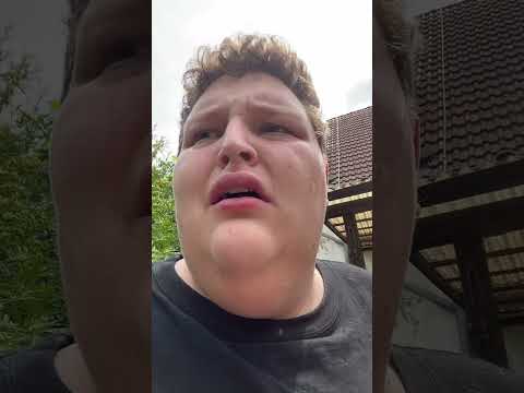 My mother doesn't love me anymore! Why? 😭 | Ehrenmannrius