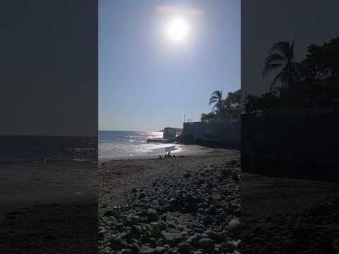 Playa De La Libertad. El Salvador
