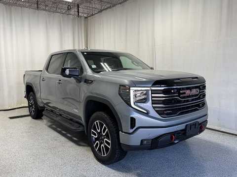 2025 GMC Sierra 1500 Crew Cab Short Box 4-Wheel Drive AT4 in Gray for sale at Park Mazda in Sherwood Park, AB