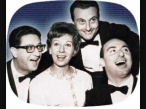 Quartetto Cetra : in un palco della scala  1952.