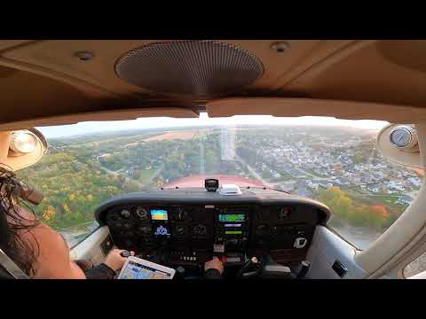 St-Lazare, Canada - Cessna 172  landing on runway 20