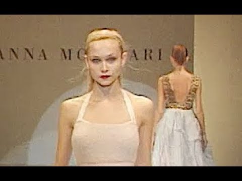 ANNA MOLINARI Fall 1999 2000 Milan - Fashion Channel