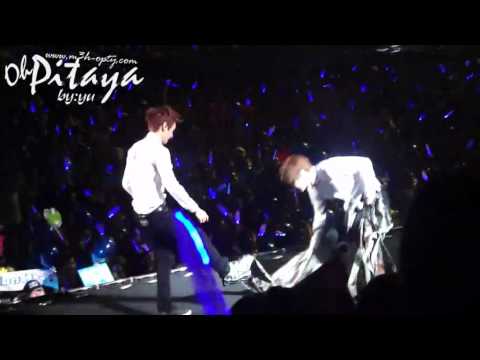 [Fancam] 120203 SS4 Taiwan Dacing out - HaeHyuk with pants [cr:M3H-OPTY独家]