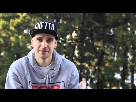 WHOWHATWHEREWHENWHYHOW: Wade Desarmo