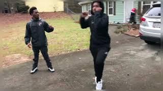 Peeping out the Blinds - Gucci Mane