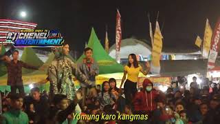 Download lagu story wa||keren cewek cantik joget versi lagu rembulan dewi zega mp3