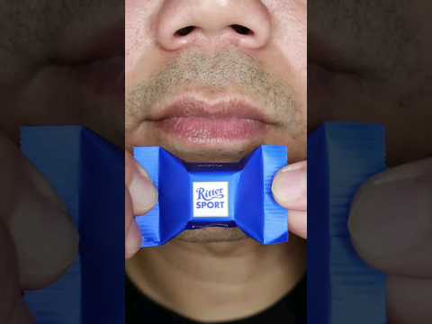 praline (Edelnugat)l Ritter SPORTS Cubes Classic Chocolate 🍫👌🥰👍#ASMR#shorts