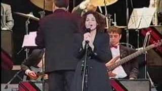 Paula Batarce - L' hymne a l' amour (Himno al amor)