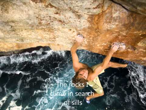 Hafið er svart ~ Sea is Dark