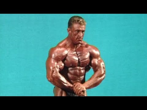 Dorian Yates poses at the 1994 British Bodybuilding Grand Prix