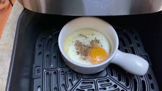 How to Make Fried Egg (Over Medium) in an Air Fryer - Recipe in Description