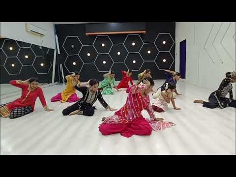 Chadhvila patta kamrevari | Phulrani | Lavni Workshop | jogeshwari | By Lavniqueen Minakshee poshe