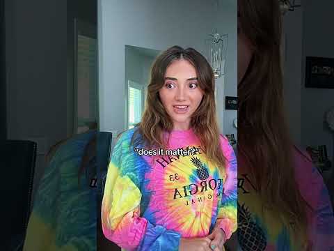 Karen let’s you use her toilet 🚽🫠 #shortscomedy #skit #shorts