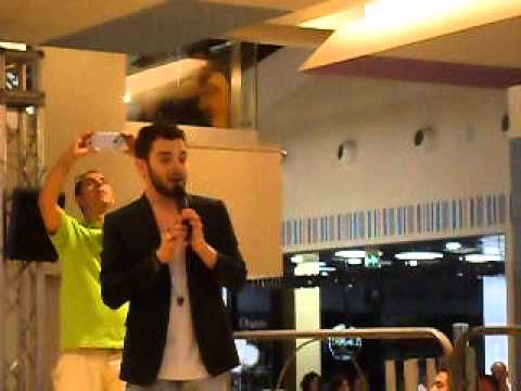 Lorenzo Fragola "Siamo Uguali" Live a Porte di Catania