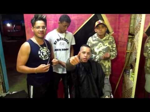 MC RAMIRO, MC'S KAKA JR & JHOL SP - MEDLEY (TUBARÃO CABELEIREIRO)