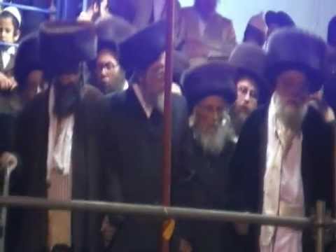 Toldos Aharon Chupah - 2/8/2012 - חופה תולדות אהרן