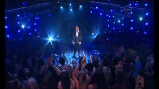 Stan Walker Mans World with Judges comments