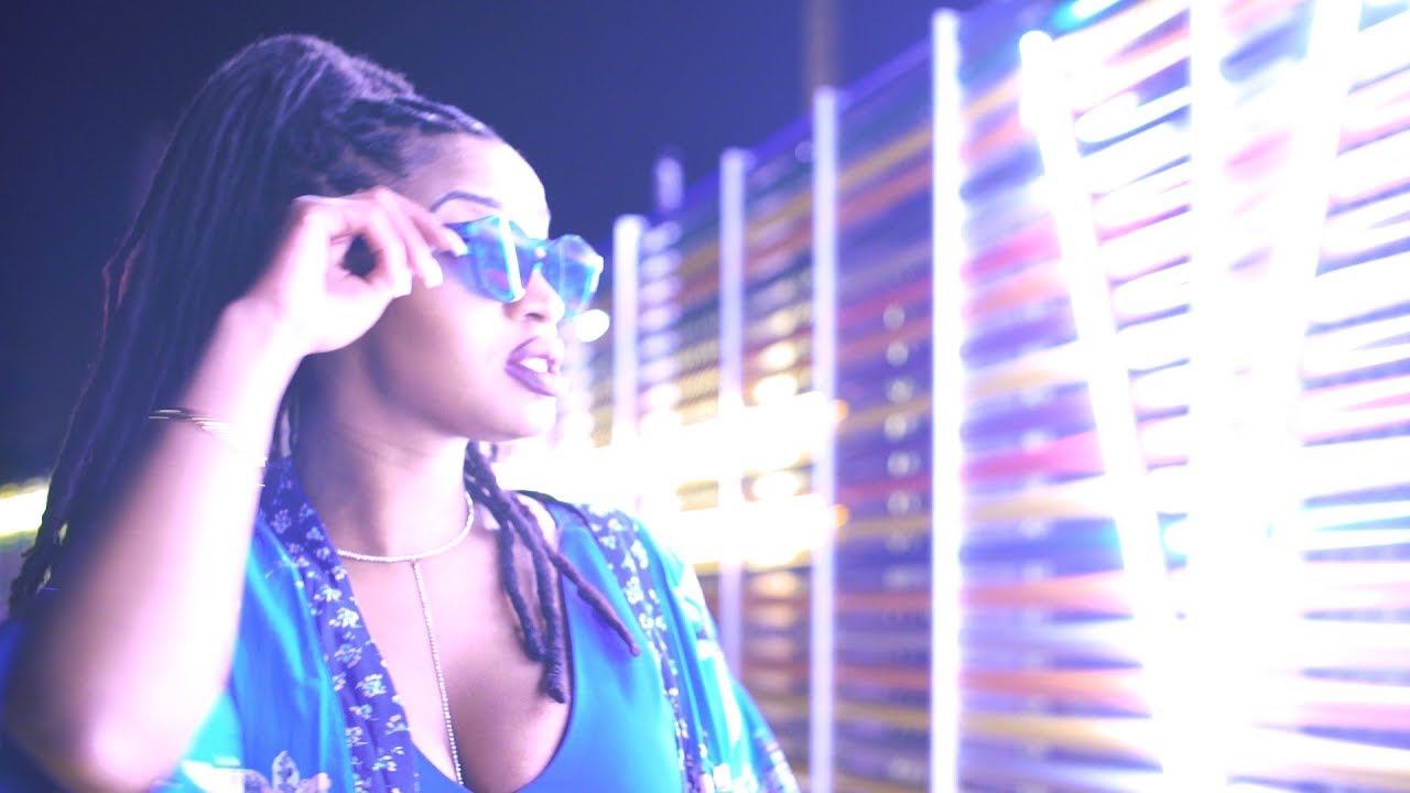 Promotional video thumbnail 5 for Dutch ReBelle