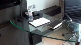 preview picture of video 'Bangkok Marriott Hotel Sukhumvit (Thonglor - Soi 57), Thailand - Review of a King Room 2603'